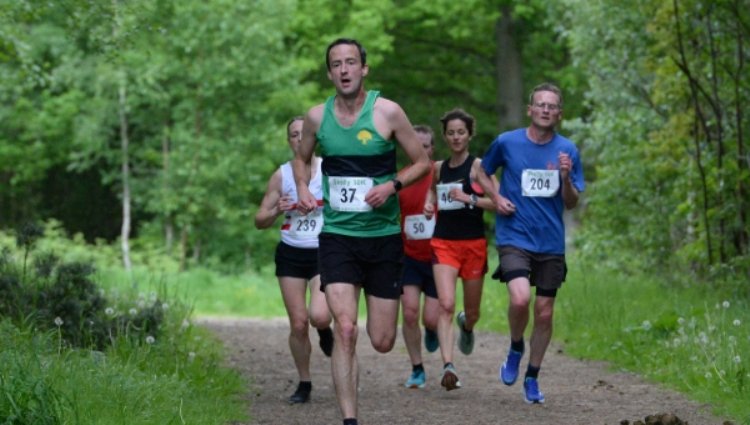 Lincoln District Runners, The Skelly Trail 10K 2024 - online entry by EventEntry